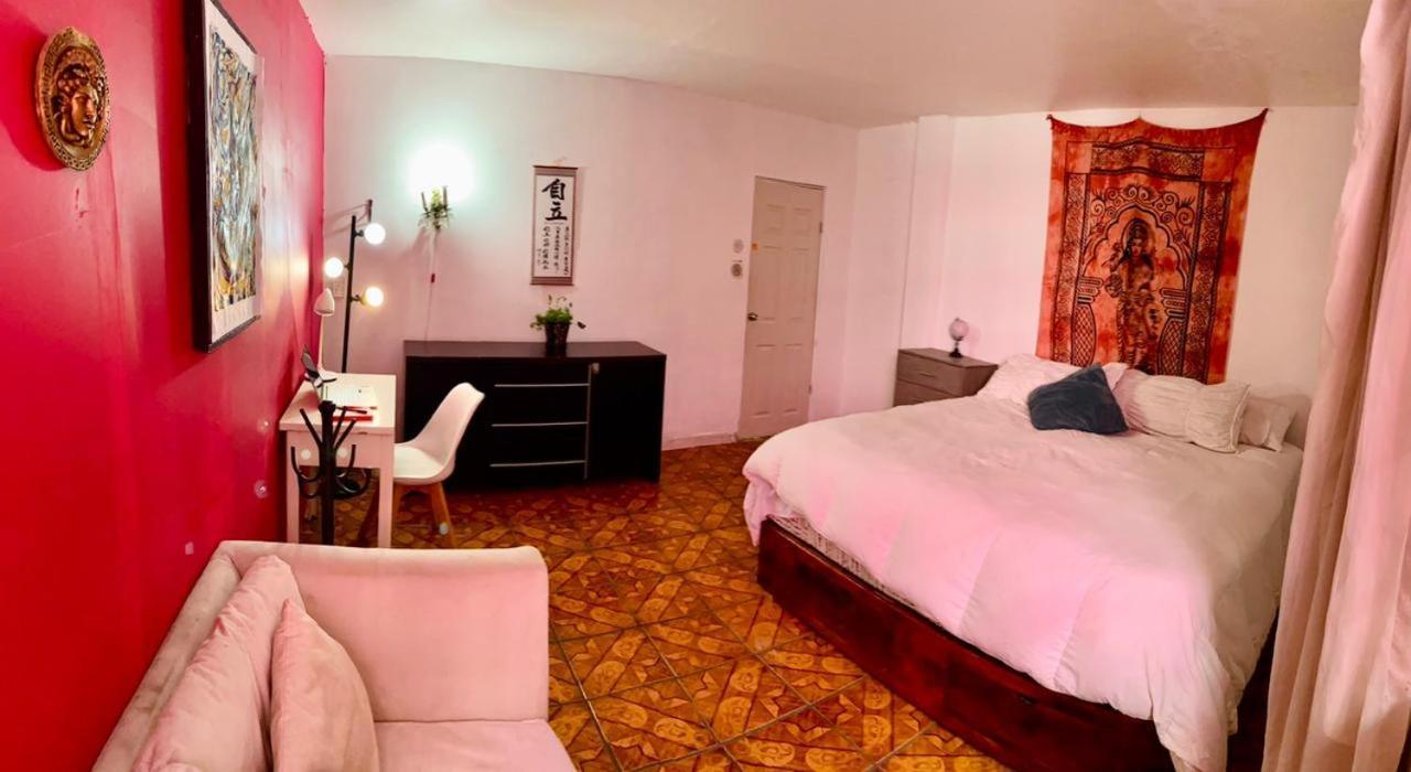Free Spirit Hostel غوادالاجارا المظهر الخارجي الصورة